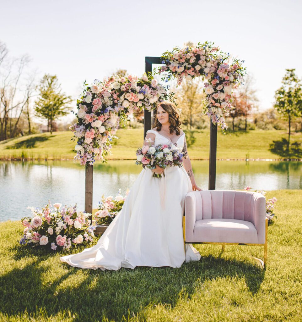 Bridal portrait, bridal bouquet, wedding arch, flowers, floral v designs, spring flowers
